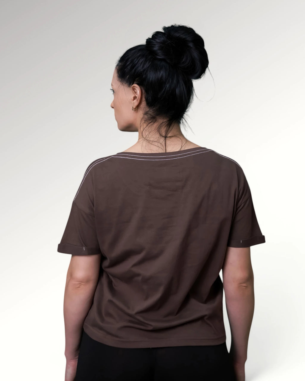 HATEU T-SHIRT | CHOCO