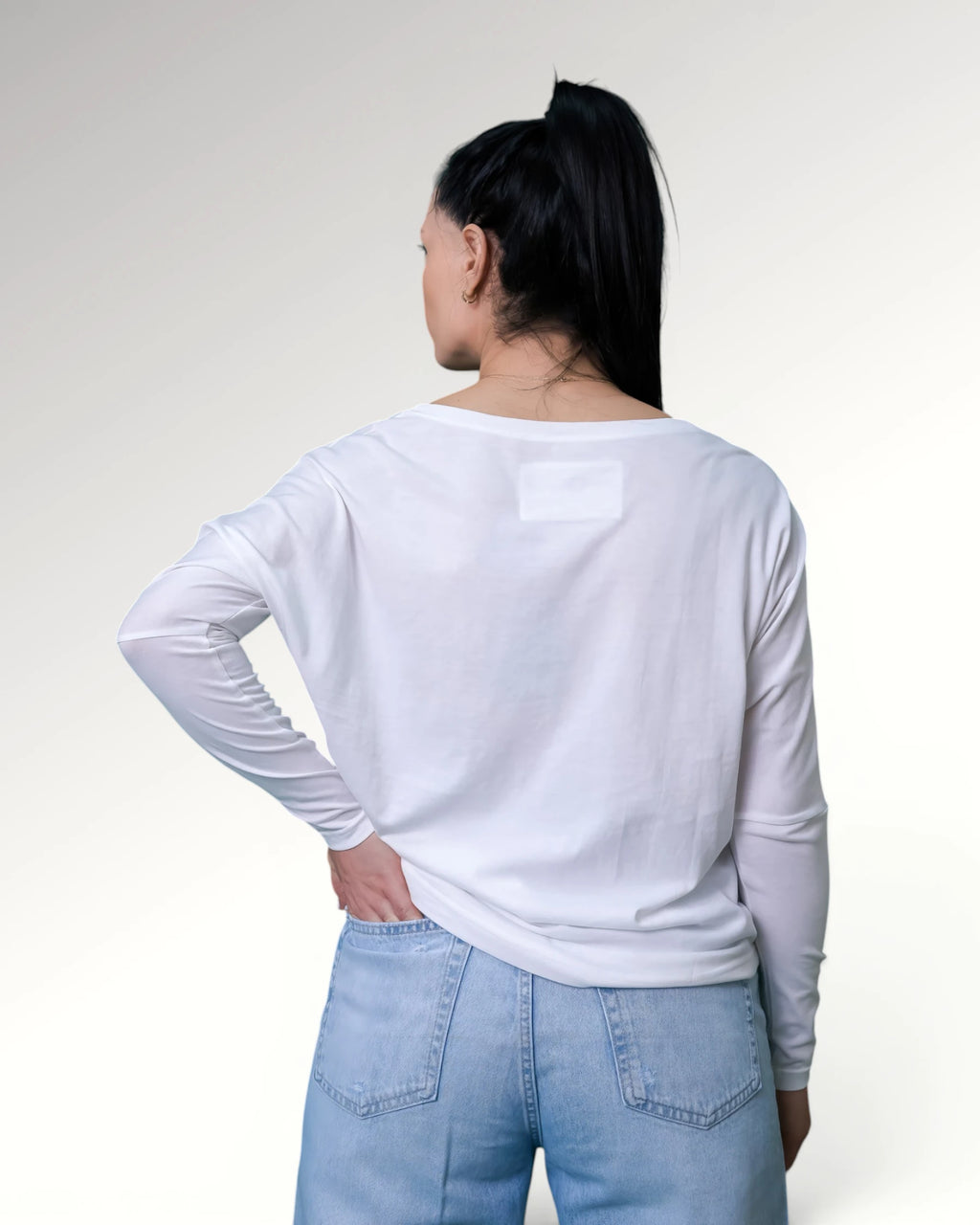 PLEVSURE LONGFIT T-SHIRT | WHITE