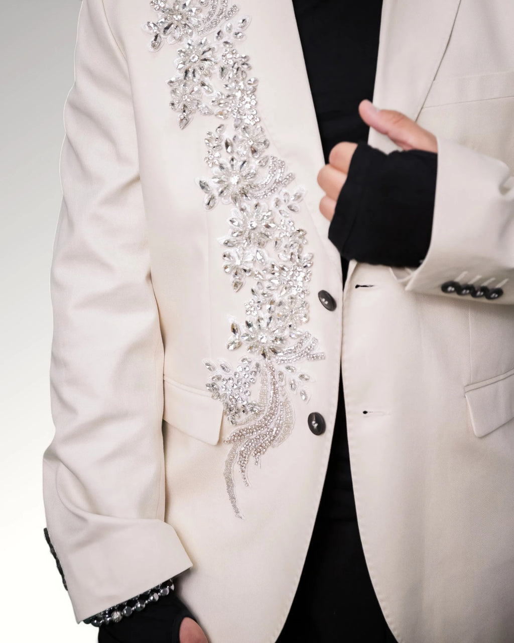 WHITE LOTUS BLAZER | IVORY