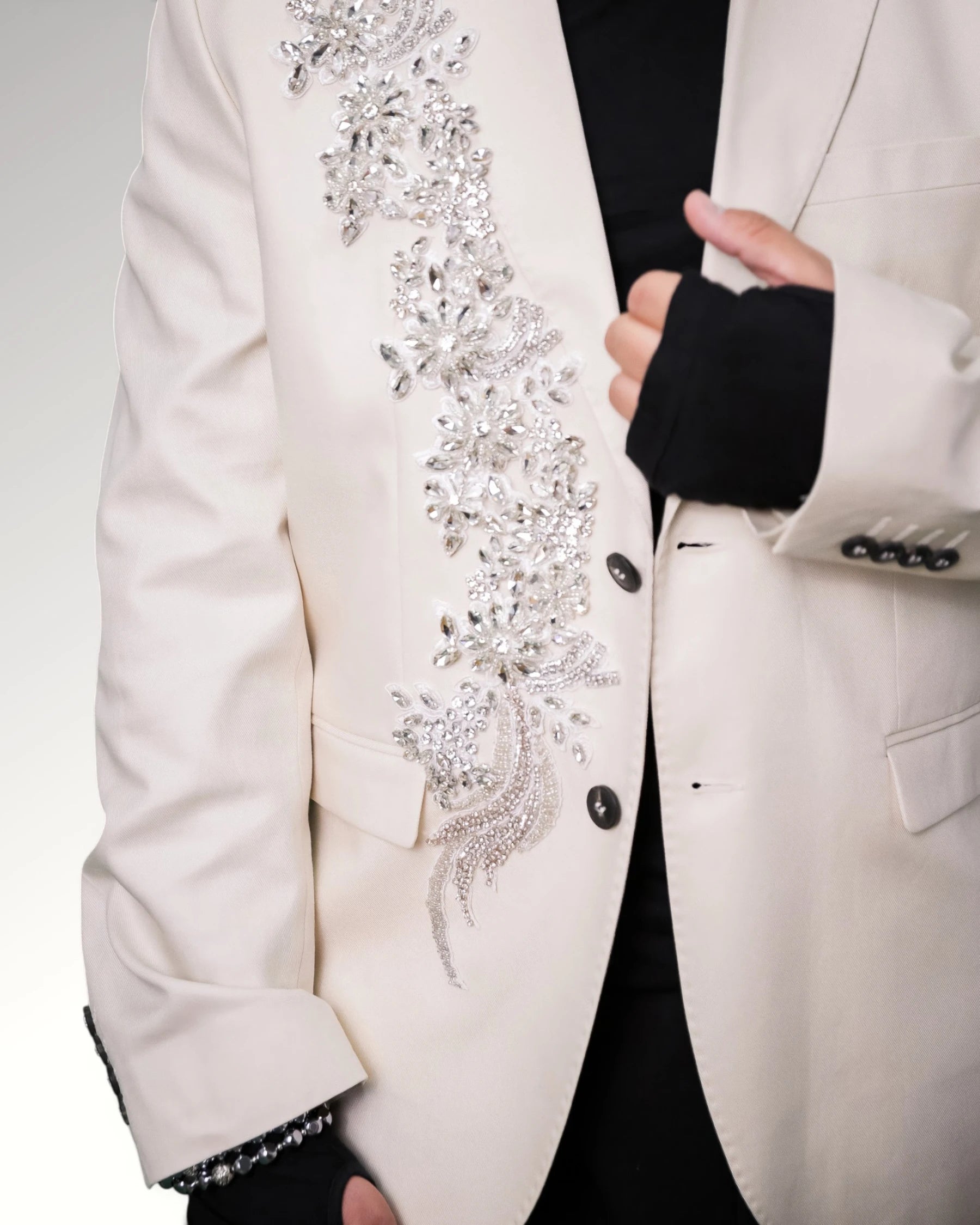 WHITE LOTUS BLAZER | IVORY