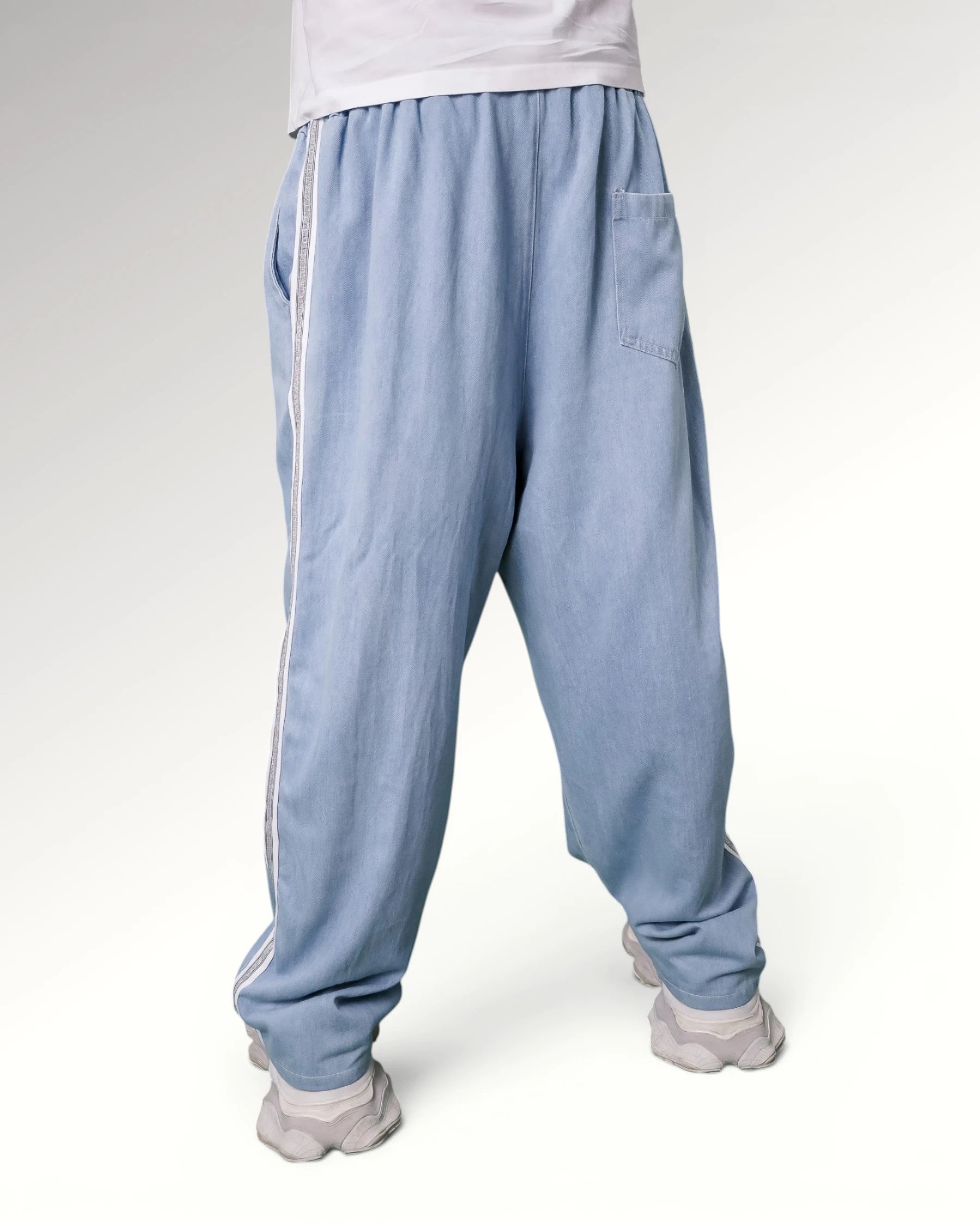 WIDE FIT JOGGERS | LIGHT BLUE