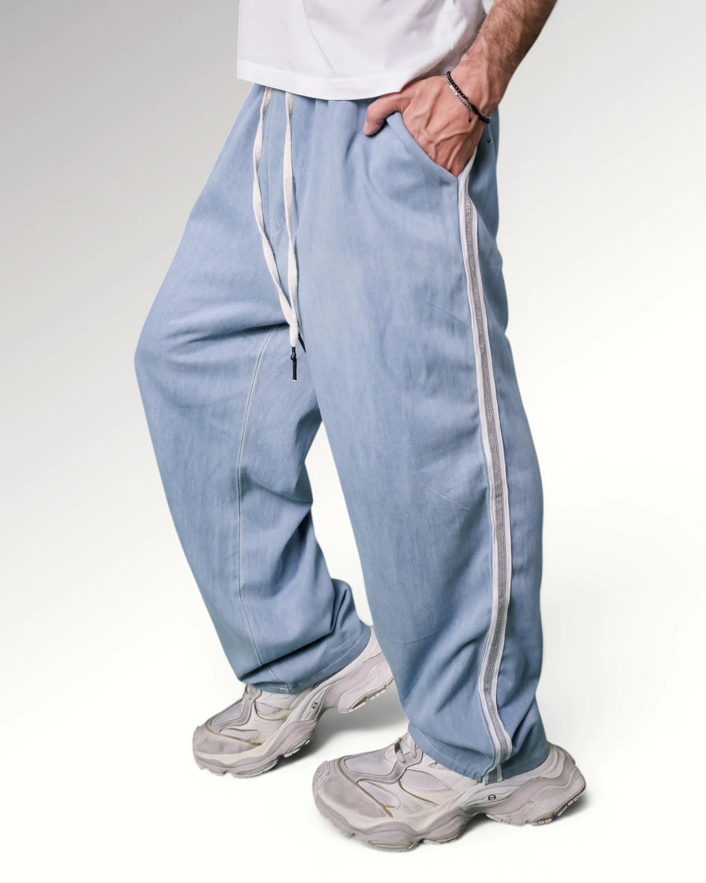 WIDE FIT JOGGERS | LIGHT BLUE