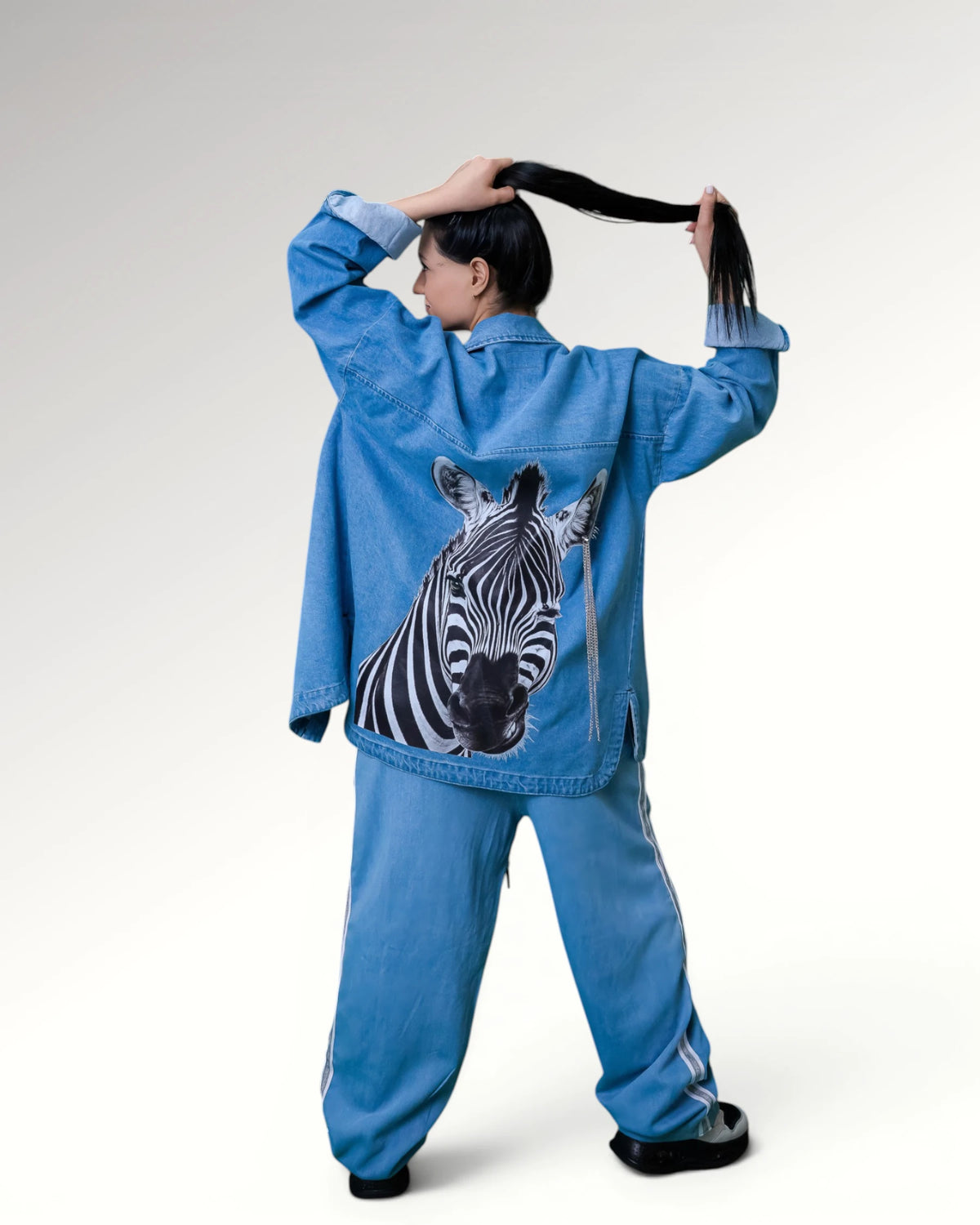 WIDE FIT JOGGERS | LIGHT BLUE